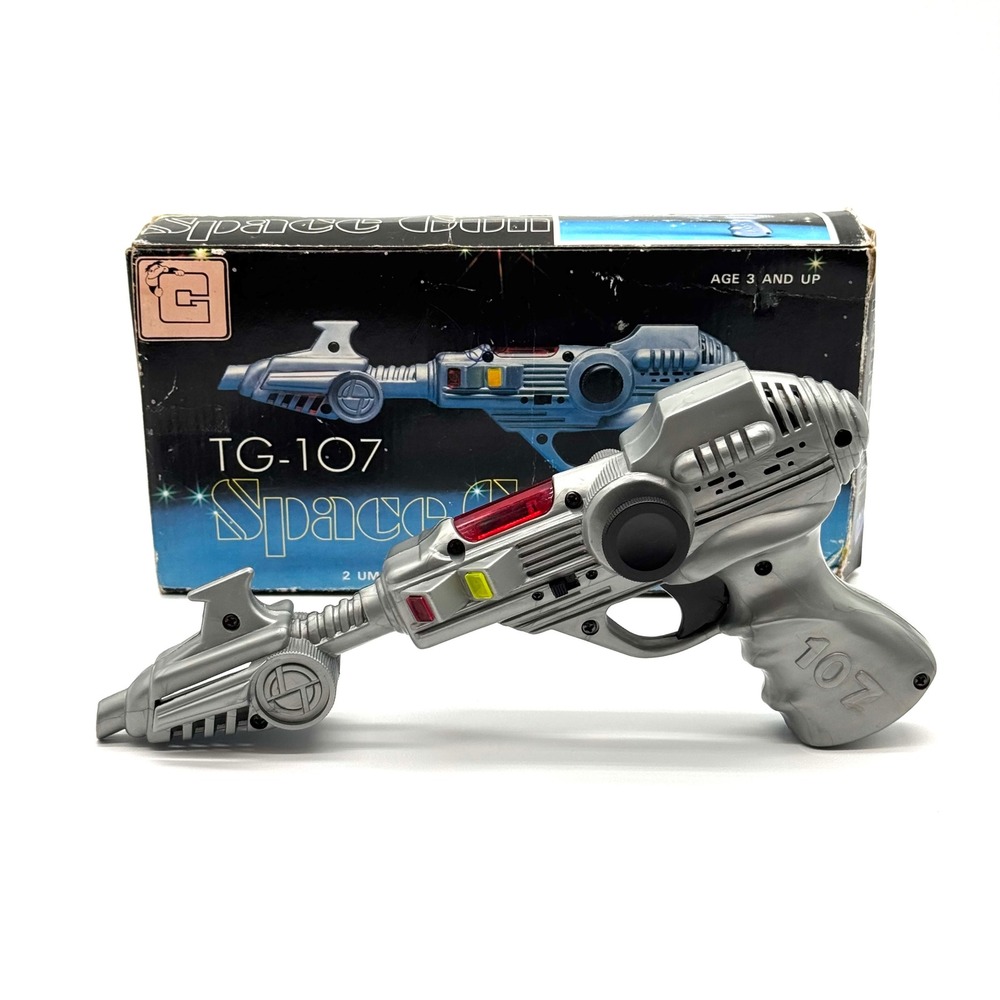 Vintage 1980s TG-107 Space Ray Gun Toy Electronic Original Box Rare
